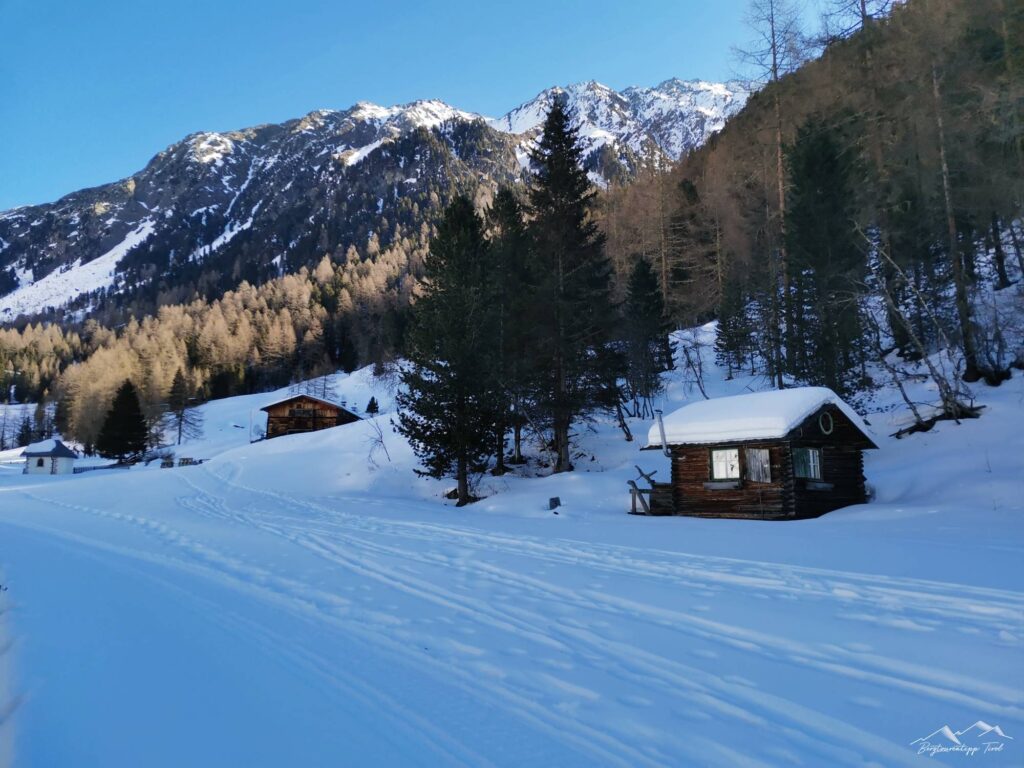 Schweinfurter Hütte via Larstigalm - Bergtourentipp Tirol