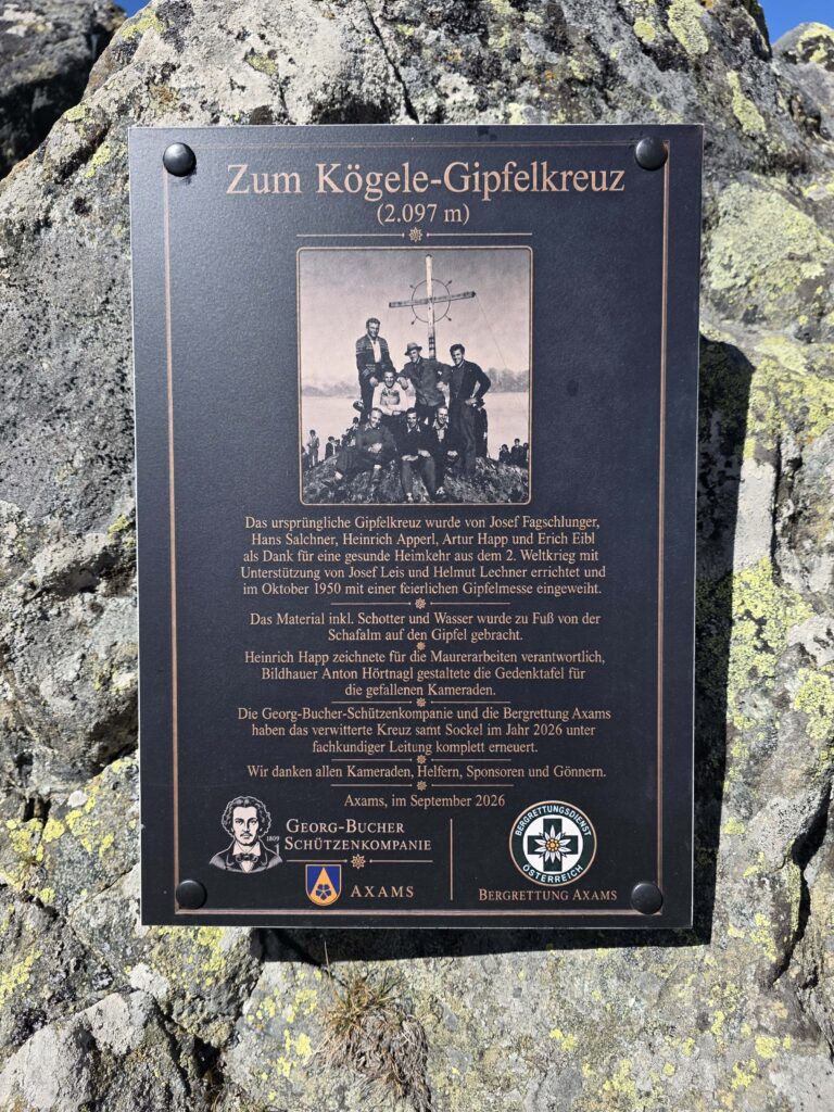 Neues Gipfelkreuz am Axamer Kögele: Ein neues Wahrzeichen für die Axamer Lizum - Bergtourentipp Tirol 7 - Bergtourentipp Tirol